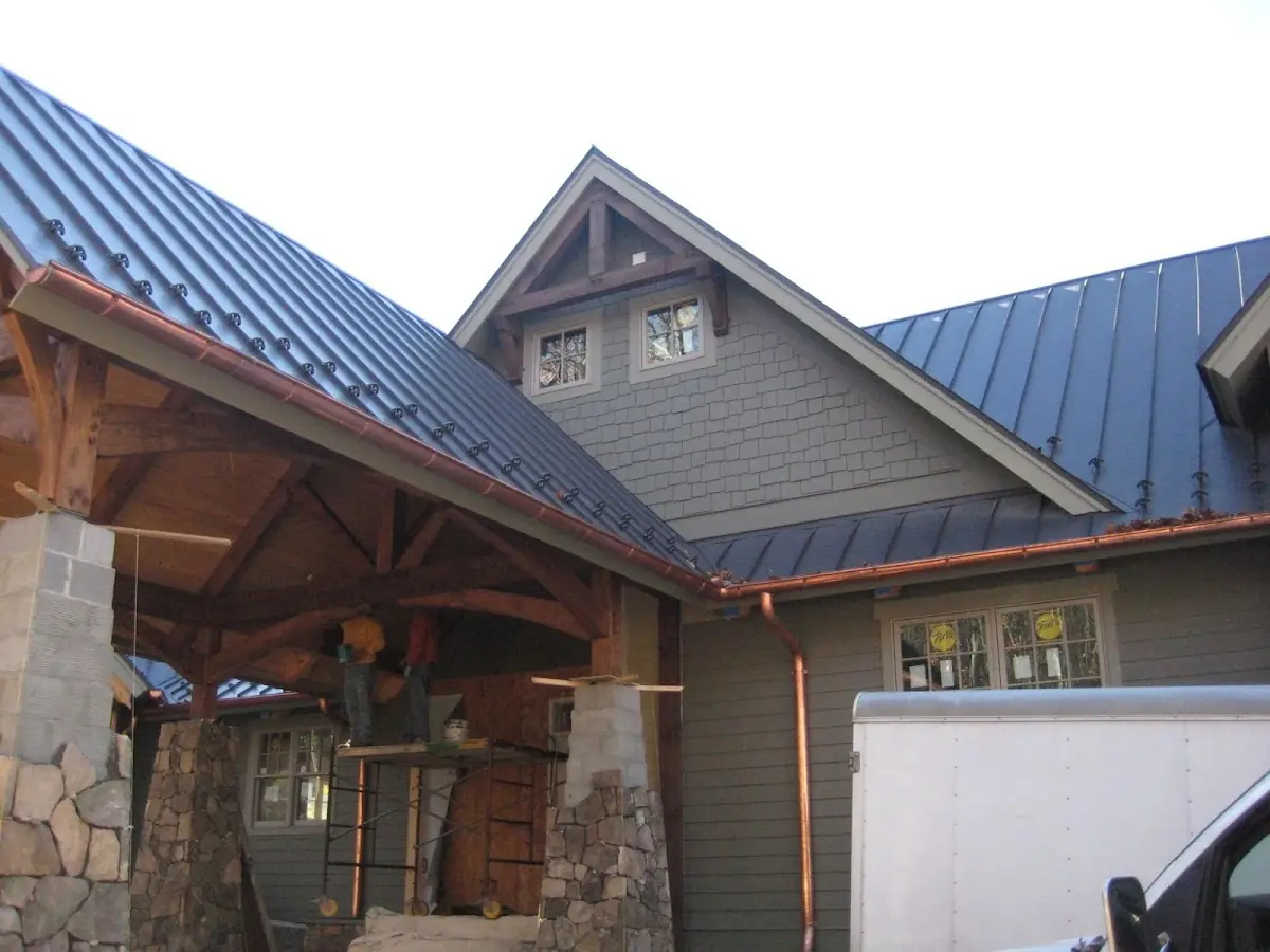 Craftsman Roofing team delivering quality roofing work in Jackson Park